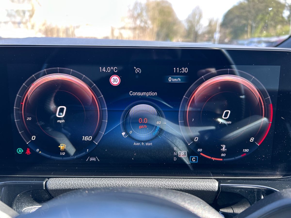 Used Mercedes-Benz GLA 2022 for sale - 77831211: Photo 32