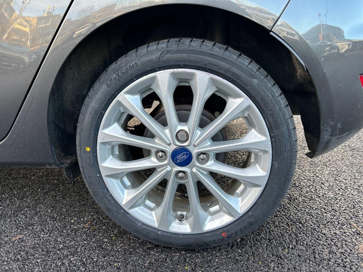 Used Ford Fiesta 2016 for sale - 76905612: Photo 10