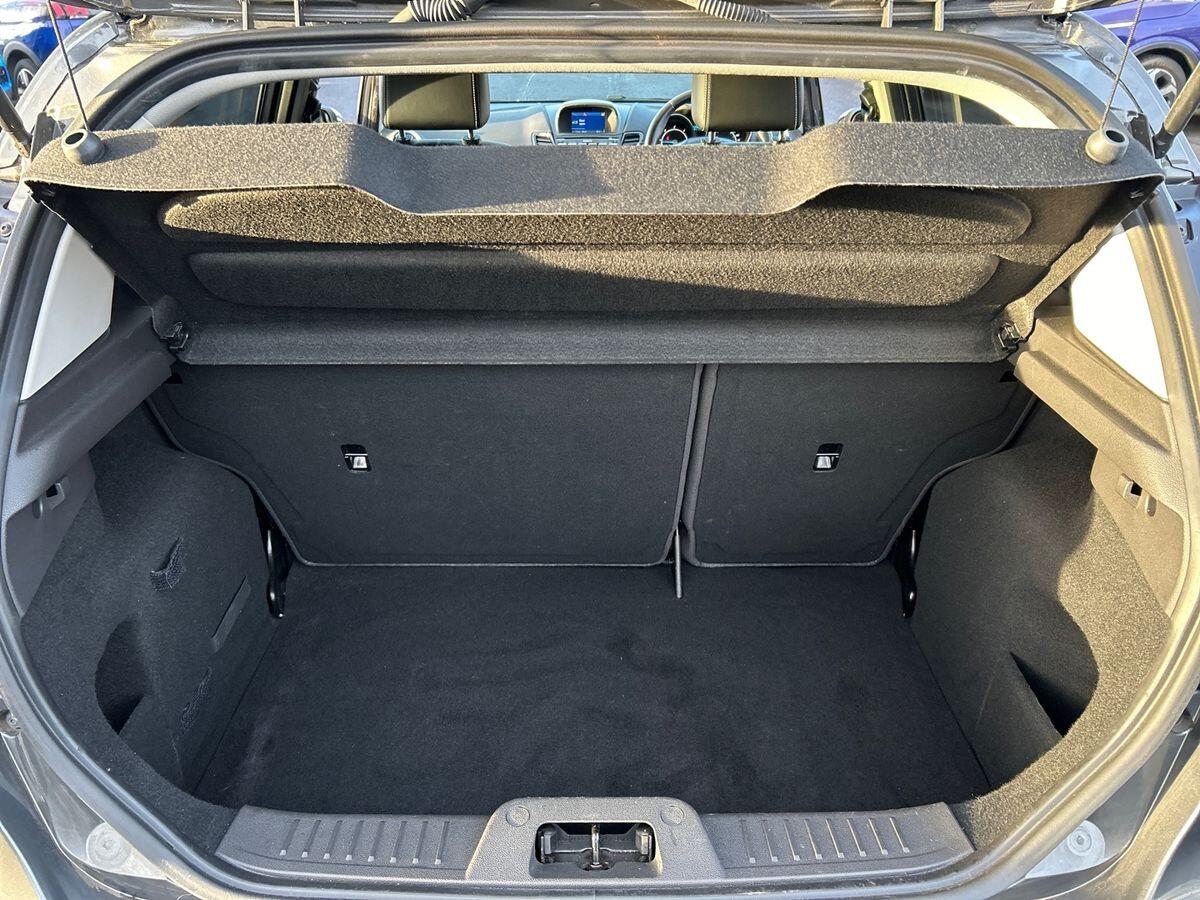 Used Ford Fiesta 2016 for sale - 76905612: Photo 20