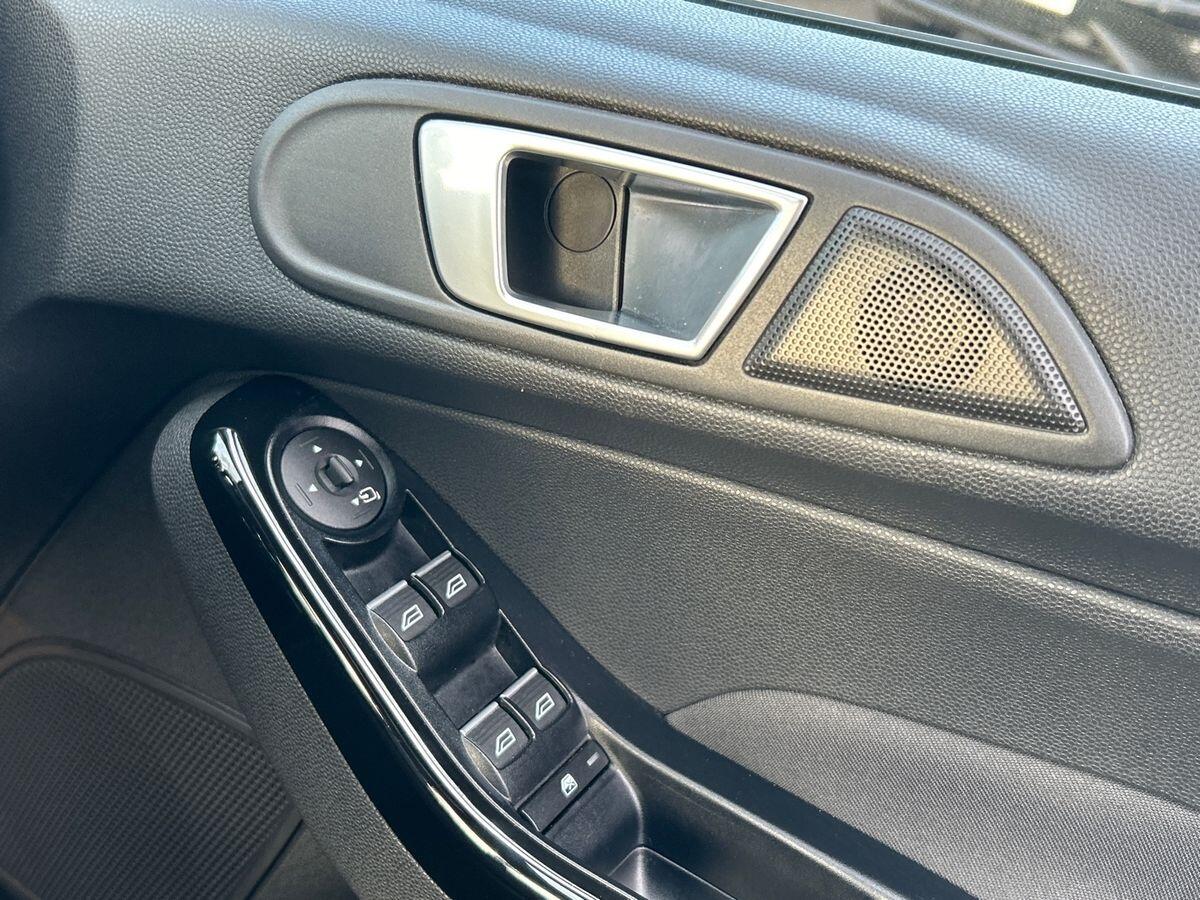 Used Ford Fiesta 2016 for sale - 76905612: Photo 21