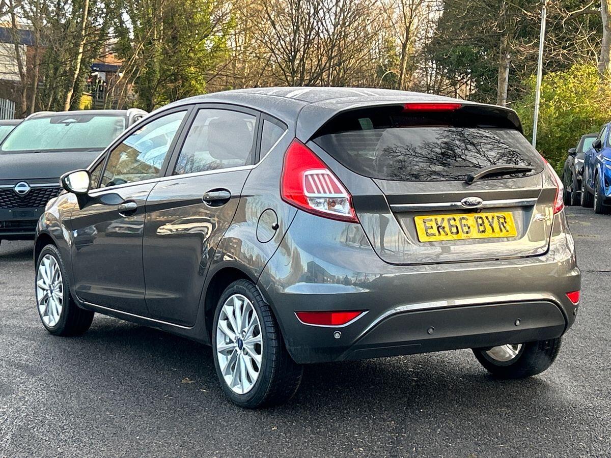 Used Ford Fiesta 2016 for sale - 76905612: Photo 3