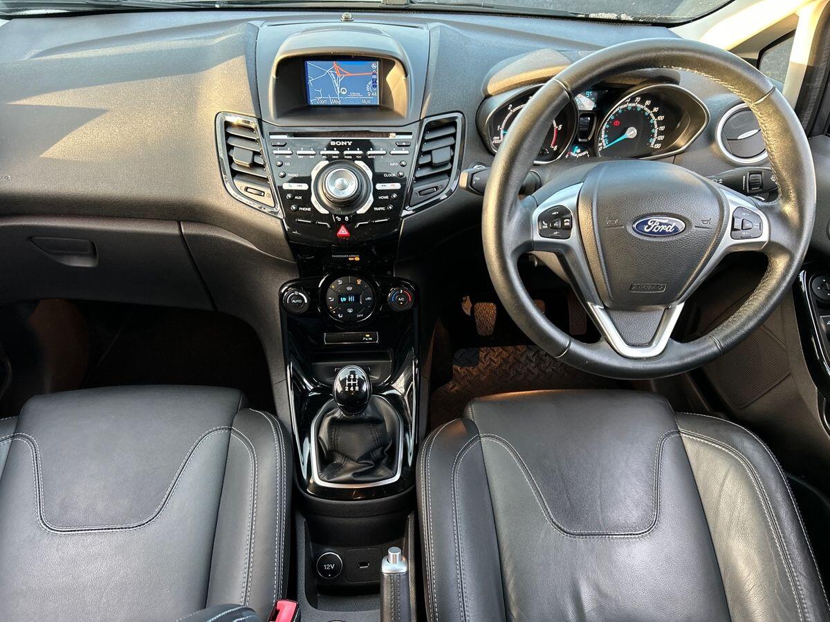 Used Ford Fiesta 2016 for sale - 76905612: Photo 7