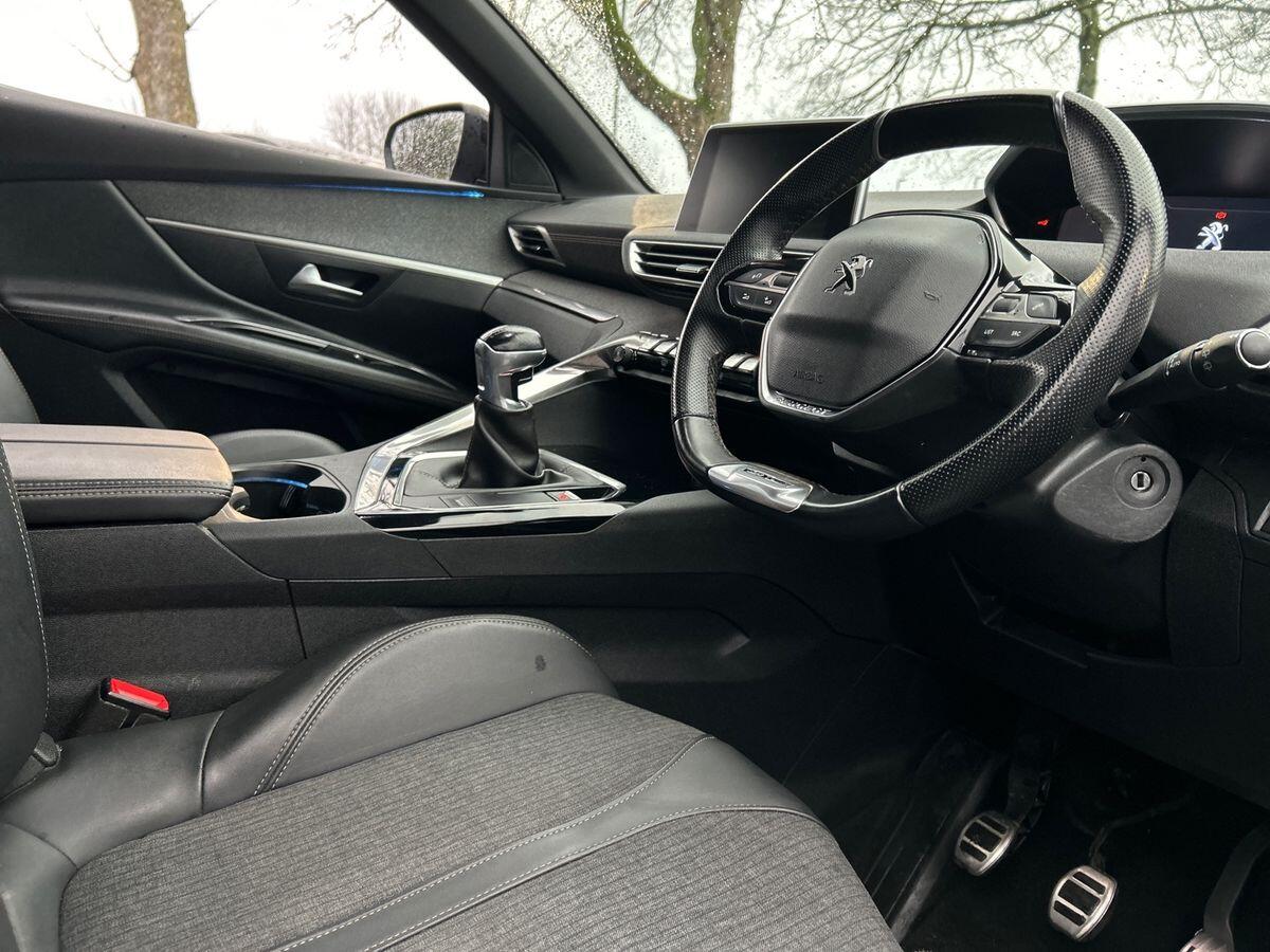 Used Peugeot 3008 2019 for sale - 76884049: Photo 14