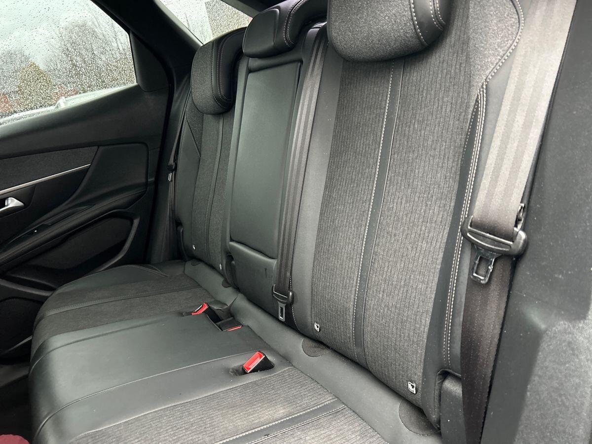 Used Peugeot 3008 2019 for sale - 76884049: Photo 19