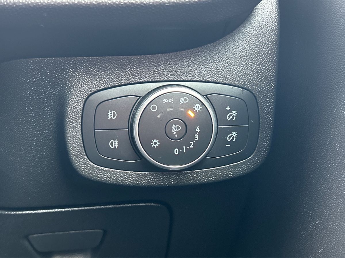 Used Ford Fiesta 2019 for sale - 77879202: Photo 44