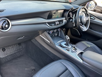Used Alfa Romeo Stelvio 2022 for sale - 75474811: Photo