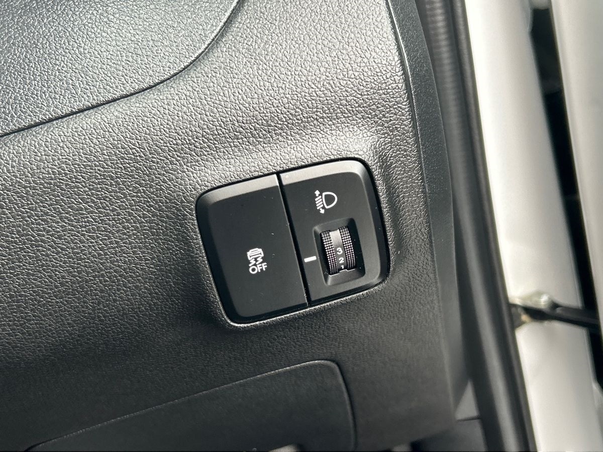 Used Hyundai i10 2024 for sale - 77271712: Photo 25