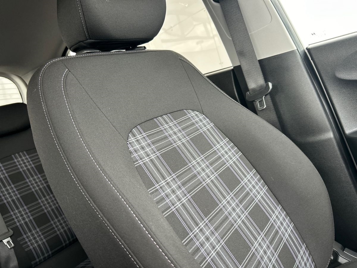 Used Hyundai i10 2024 for sale - 77271712: Photo 33