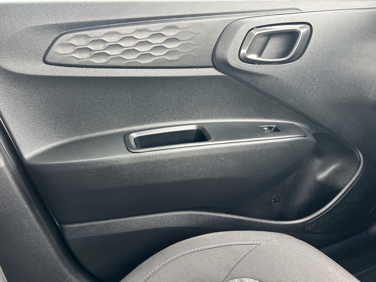 Used Hyundai i10 2024 for sale - 77271712: Photo 34