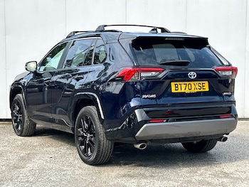 Used Toyota RAV4 2021 for sale - 75969808: Photo