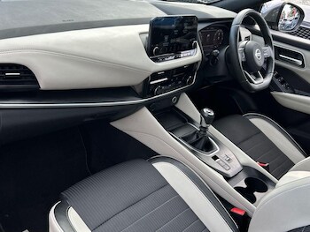 Used Nissan Qashqai 2022 for sale - 76300003: Photo 2