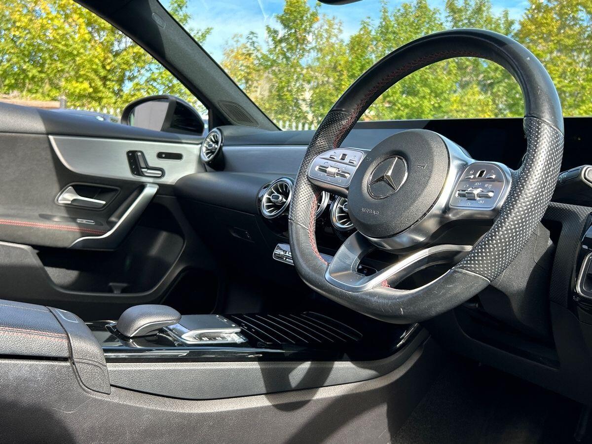 Used Mercedes-Benz A-Class 2019 for sale - 76047529: Photo 14