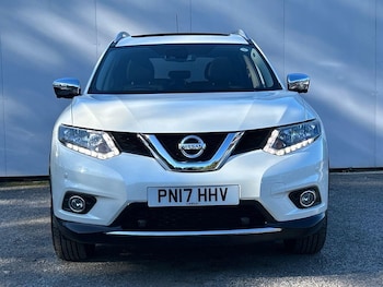 Used Nissan X-Trail 2017 for sale - 76090575: Photo