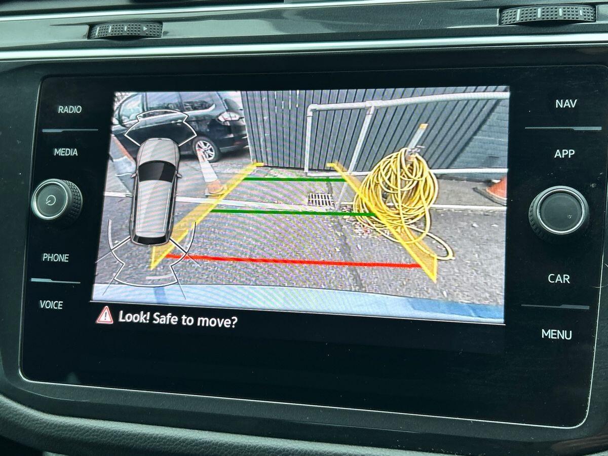 Used Volkswagen Tiguan 2023 for sale - 77593625: Photo 17