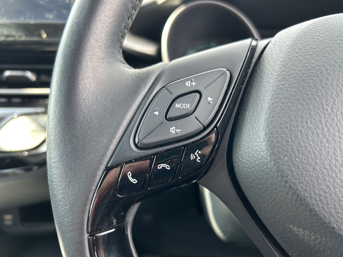 Used Toyota C-HR 2023 for sale - 78163471: Photo 30