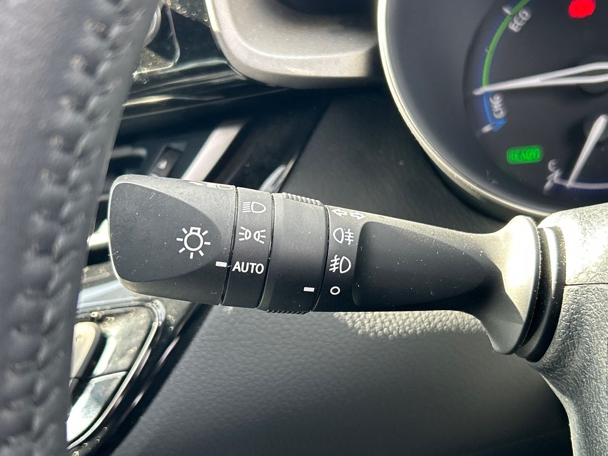 Used Toyota C-HR 2023 for sale - 78163471: Photo 32