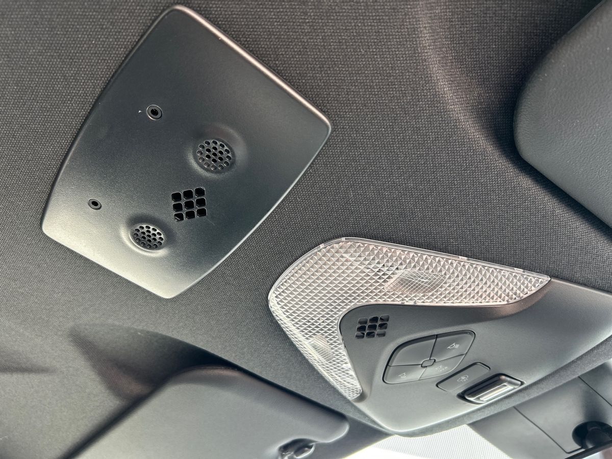 Used Toyota C-HR 2023 for sale - 78163471: Photo 44