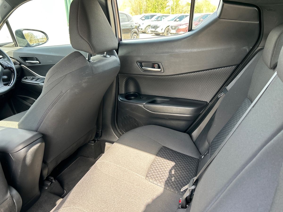 Used Toyota C-HR 2023 for sale - 78163471: Photo 49