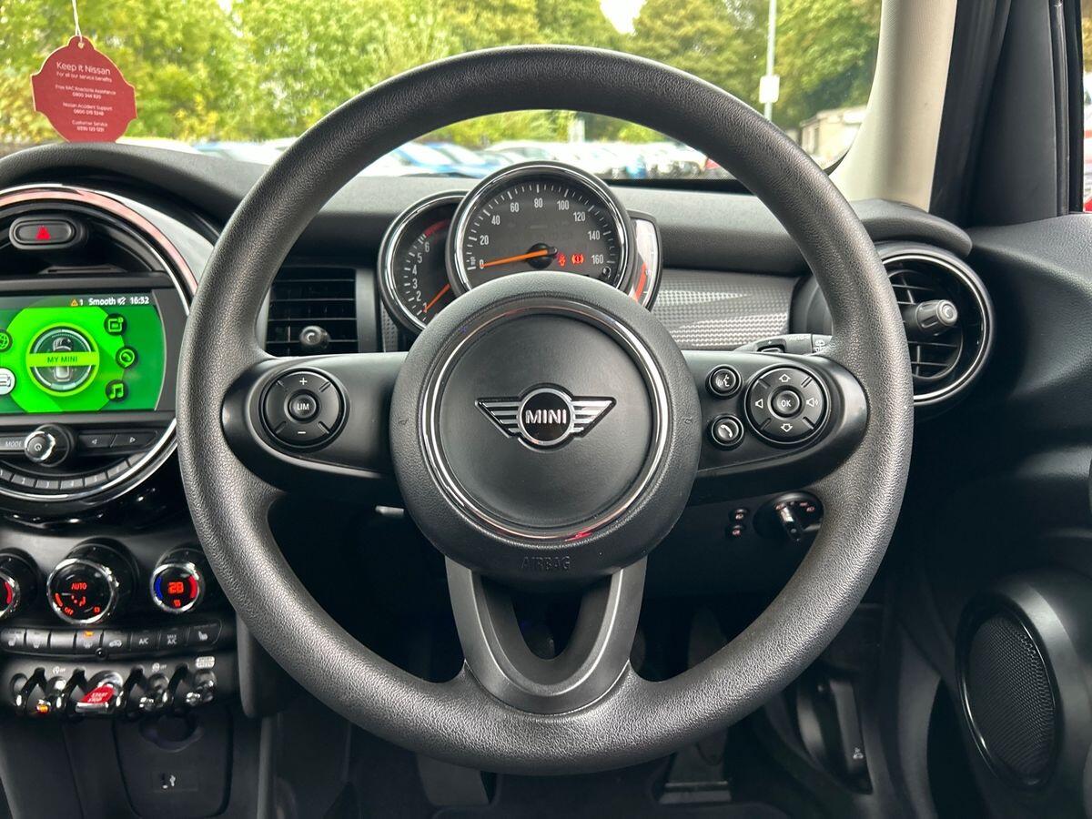 Used MINI Hatch 2020 for sale - 76650493: Photo 18