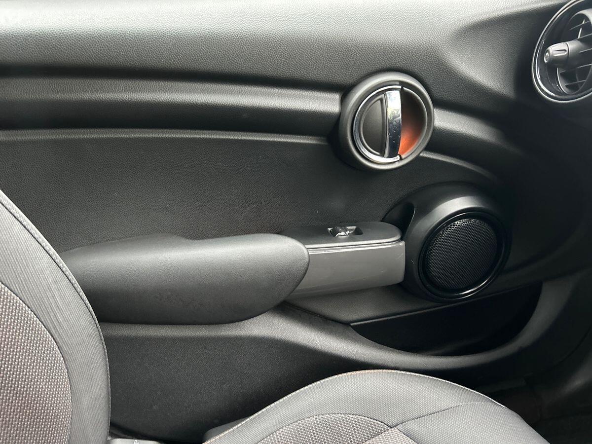 Used MINI Hatch 2020 for sale - 76650493: Photo 33