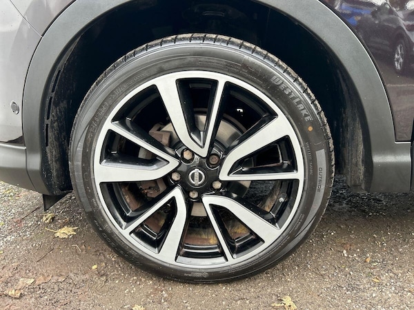 Used Nissan Qashqai 2017 for sale - 76300080: Photo 11