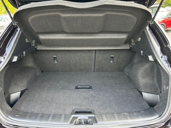 Used Nissan Qashqai 2017 for sale - 76300080: Photo 20