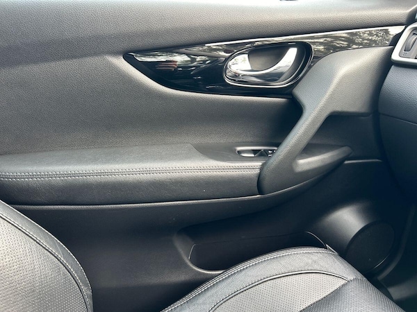Used Nissan Qashqai 2017 for sale - 76300080: Photo 34