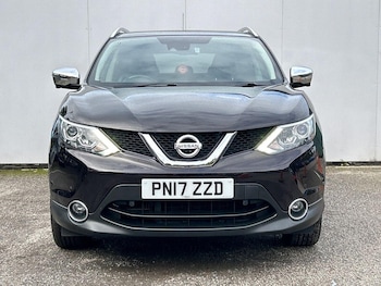 Used Nissan Qashqai 2017 for sale - 76300080: Photo 4