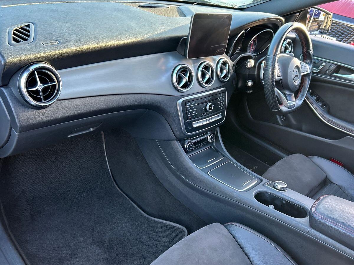 Used Mercedes-Benz CLA 2018 for sale - 76777523: Photo 2