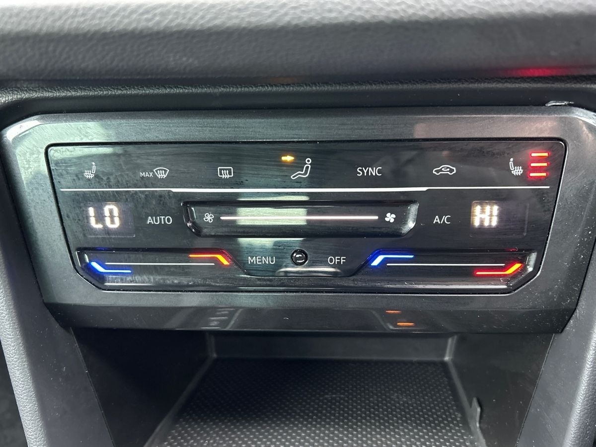 Used Volkswagen Tiguan 2023 for sale - 77700644: Photo 37