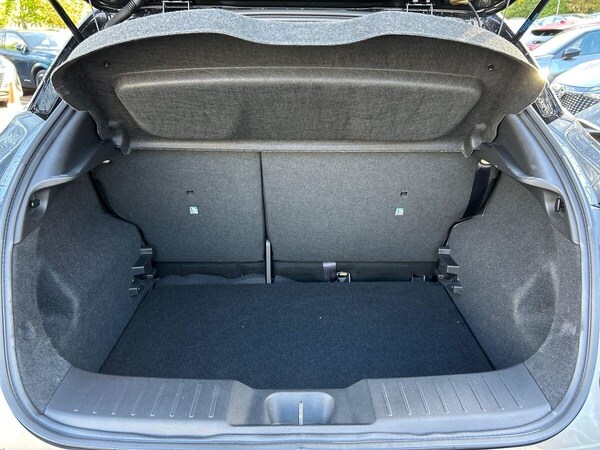 Used Nissan Juke 2023 for sale - 76300493: Photo 21