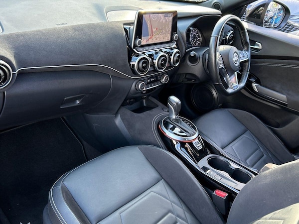 Used Nissan Juke 2023 for sale - 76300493: Photo 2