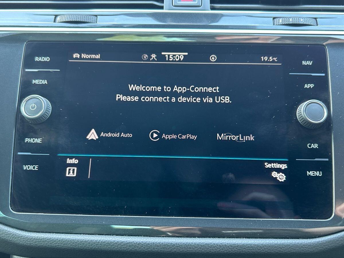 Used Volkswagen Tiguan 2022 for sale - 77943823: Photo 37