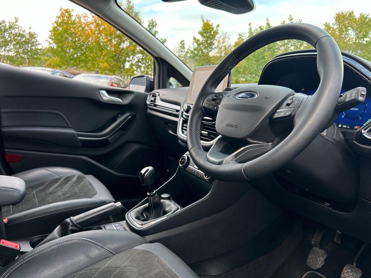 Used Ford Fiesta 2023 for sale - 76650528: Photo 12