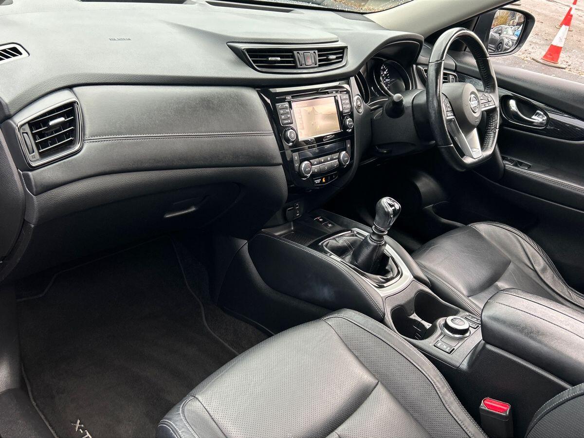 Used Nissan X-Trail 2018 for sale - 76890142: Photo 2