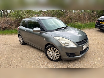 Used Suzuki Swift 2011 for sale - 78416614: Photo
