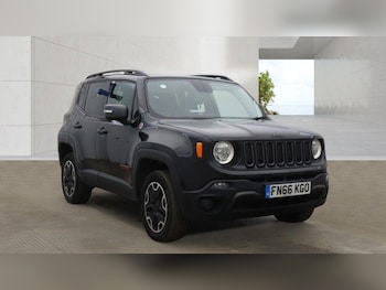 Used Jeep Renegade 2016 for sale - 79225105: Photo