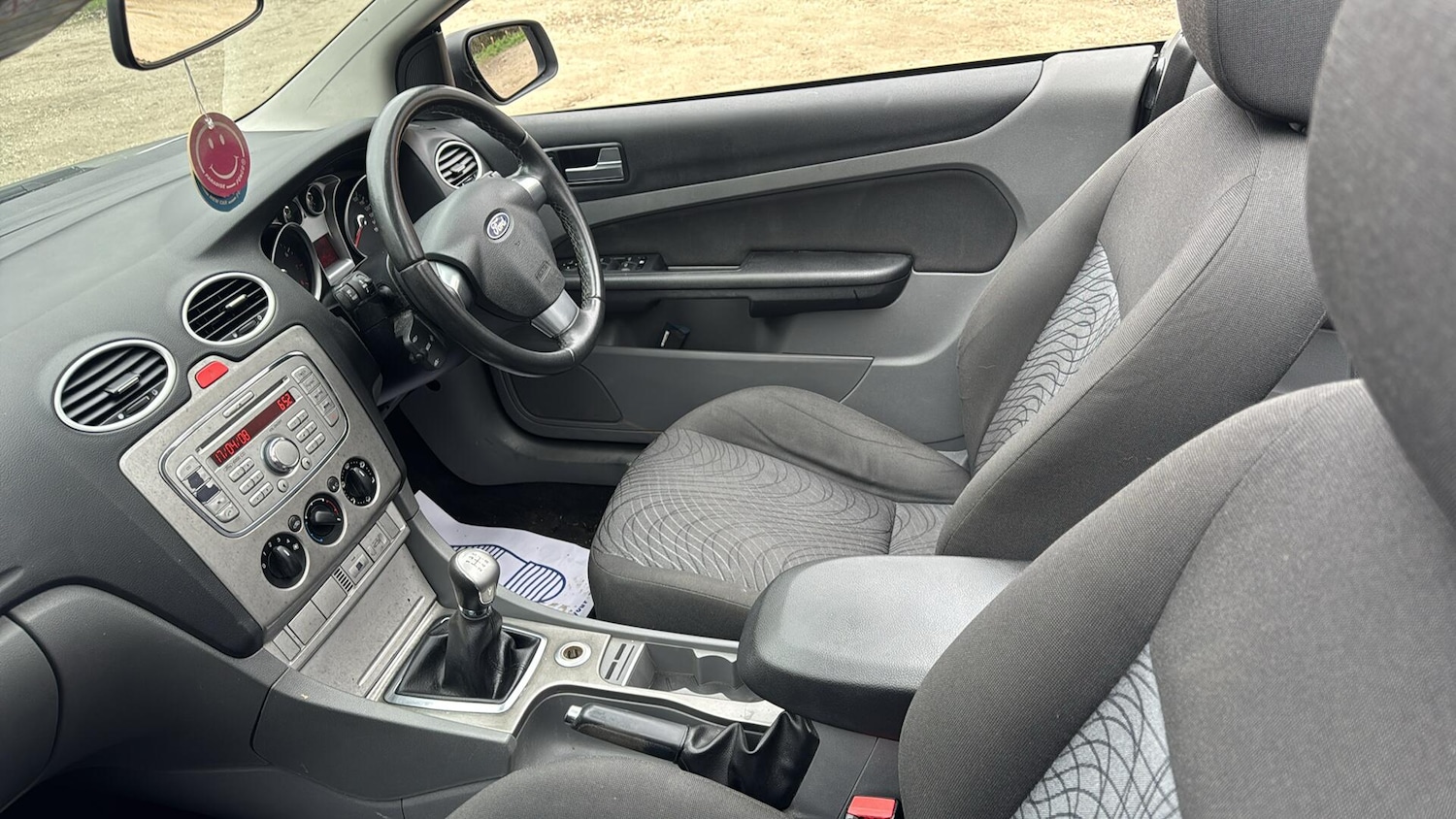 Used Ford Focus CC 2008 for sale - 78185739: Photo 24