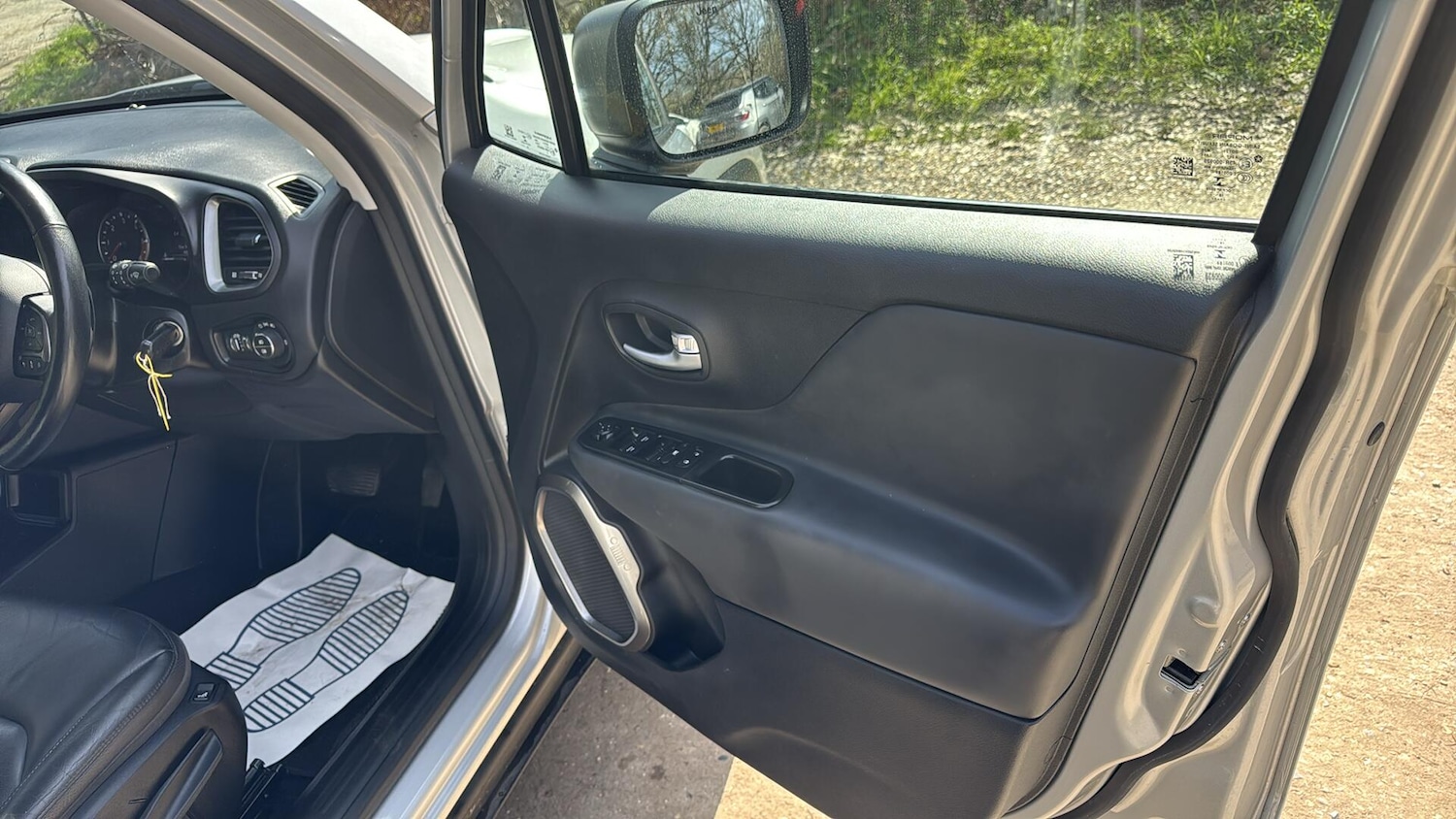 Used Jeep Renegade 2019 for sale - 78184728: Photo 28