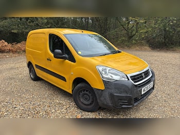 Used Peugeot Partner 2018 for sale - 79634564: Photo