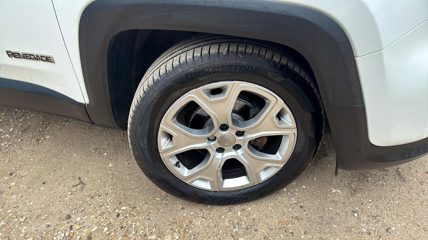 Used Jeep Renegade 2020 for sale - 78184646: Photo 17