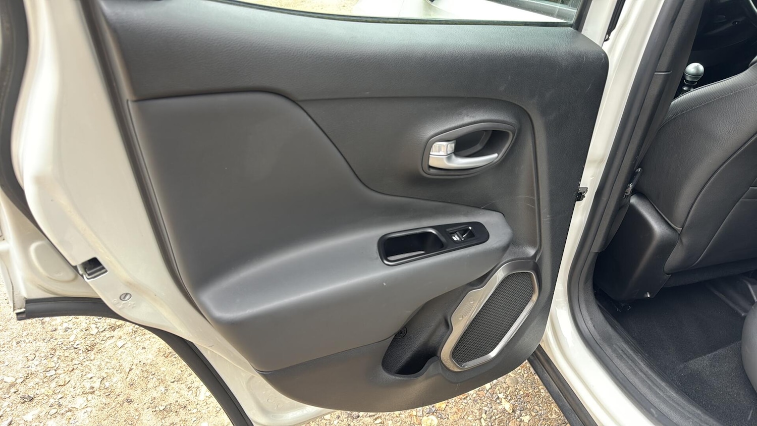 Used Jeep Renegade 2020 for sale - 78184646: Photo 29