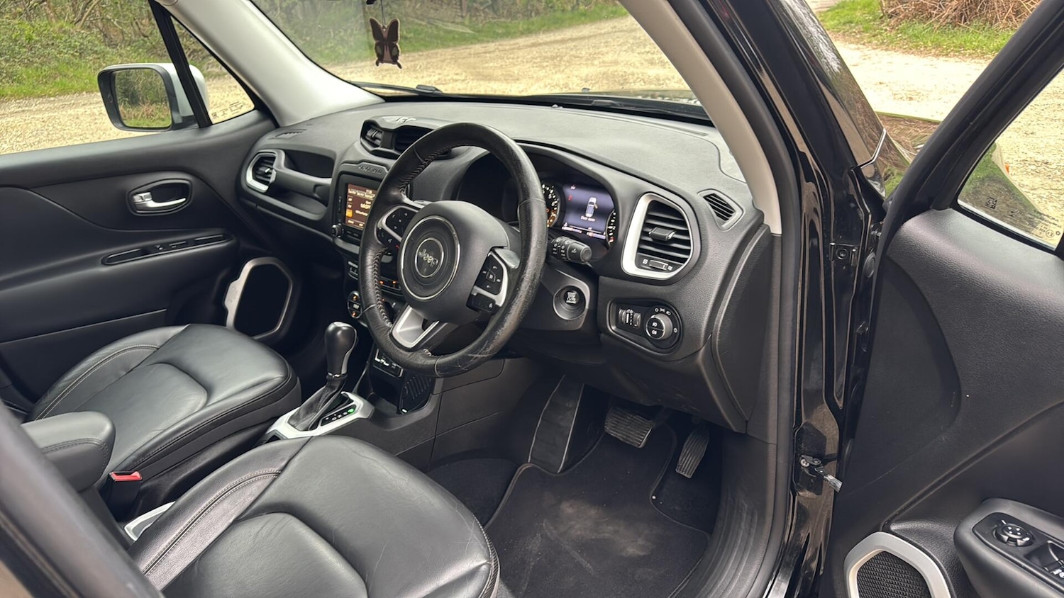 Used Jeep Renegade 2016 for sale - 78184704: Photo 28