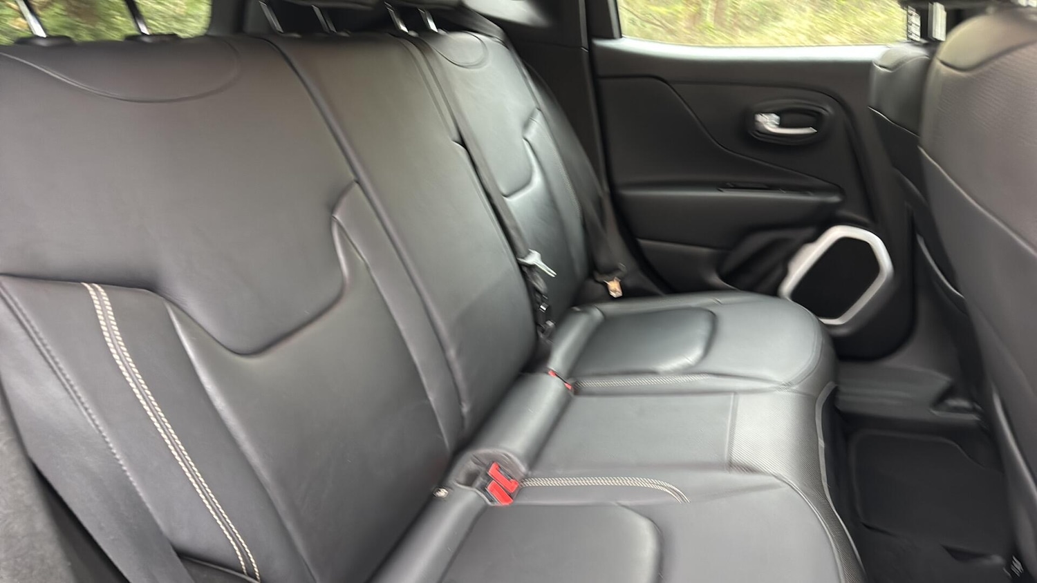 Used Jeep Renegade 2016 for sale - 78184704: Photo 35