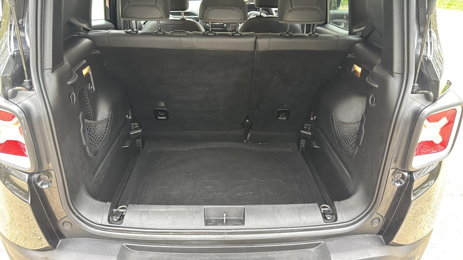 Used Jeep Renegade 2016 for sale - 78184704: Photo 43