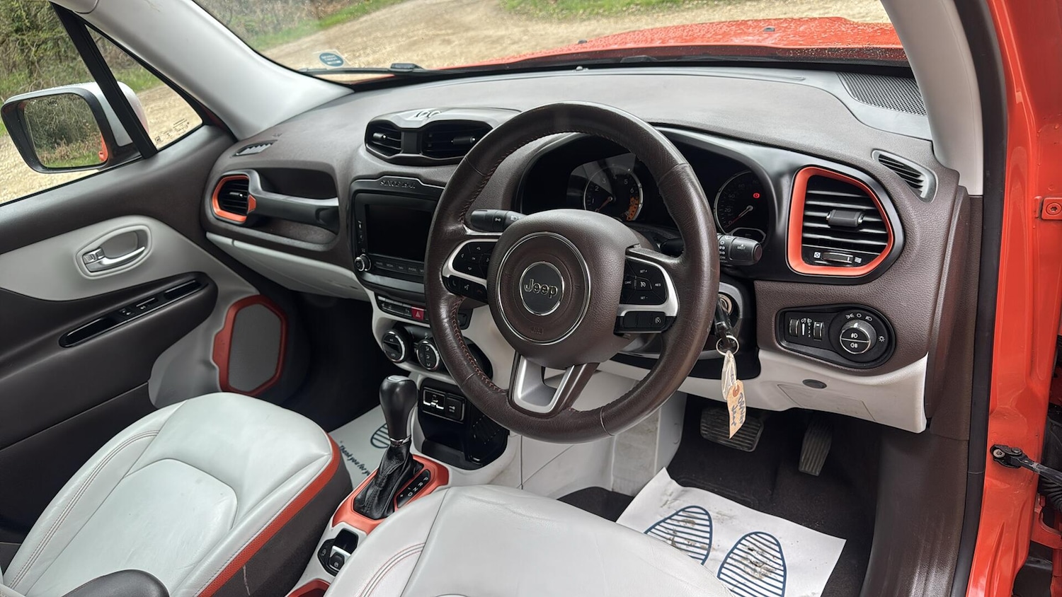 Used Jeep Renegade 2015 for sale - 78185720: Photo 40