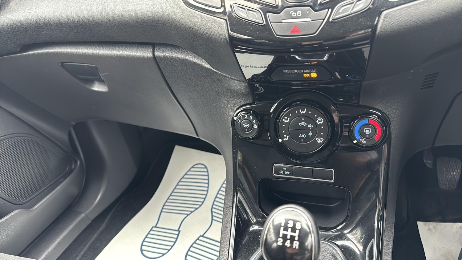 Used Ford Fiesta 2015 for sale - 78185411: Photo 42