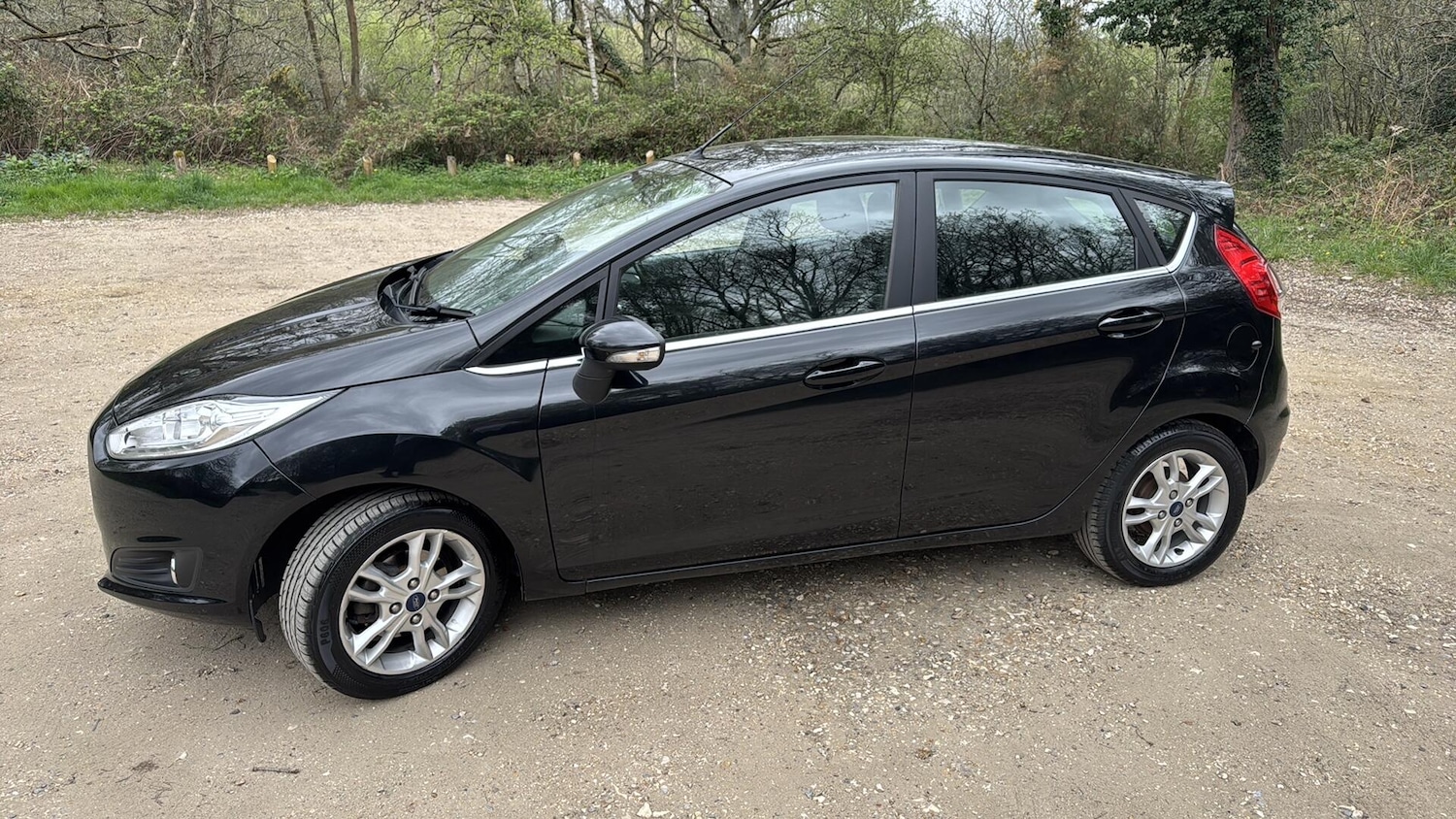 Used Ford Fiesta 2015 for sale - 78185411: Photo 9