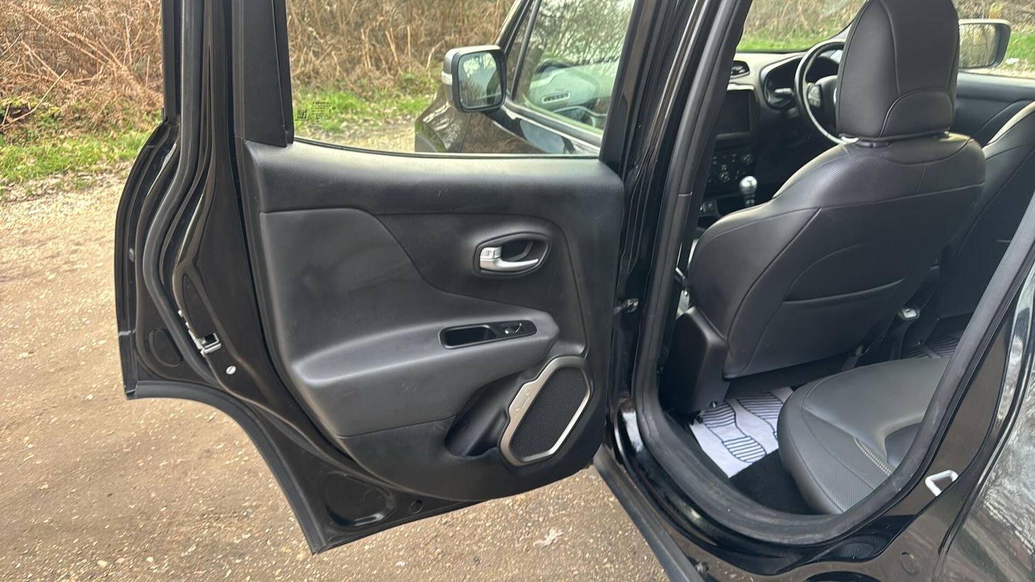 Used Jeep Renegade 2020 for sale - 78184586: Photo 30