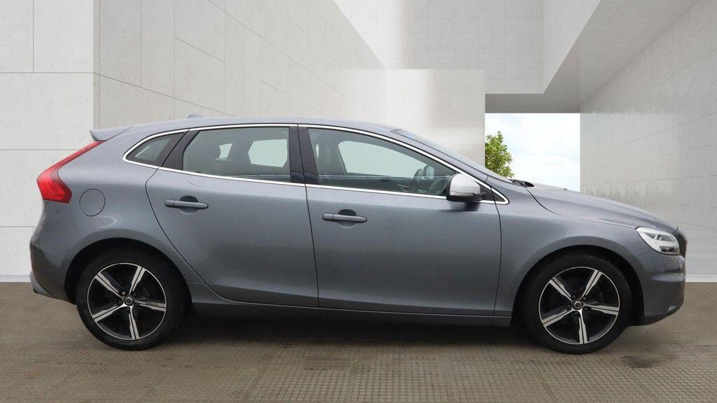 Used Volvo V40 2016 for sale - 78220021: Photo 11